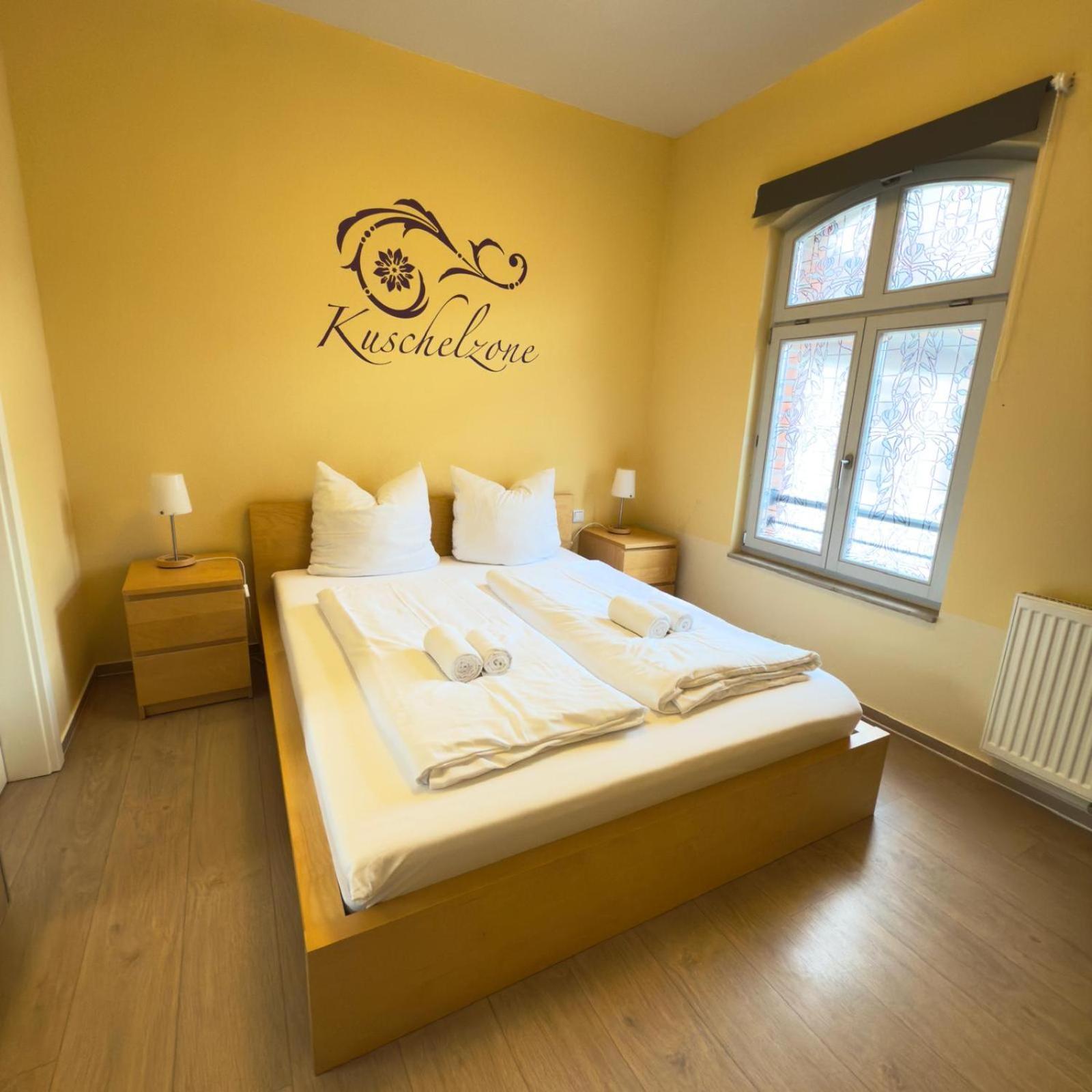 Raha Apartments - Historischer Charme Direkt Am Domplatz Erfurt Kültér fotó